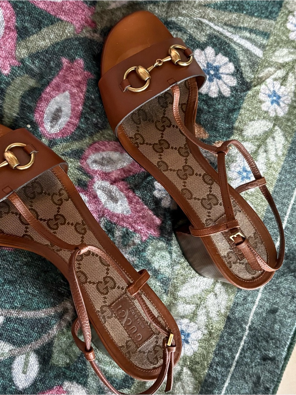 Leaving Sept 12 for three weeks vaykay gucci
Brown Leather Horsebit T-Strap - Picture 3 of 9